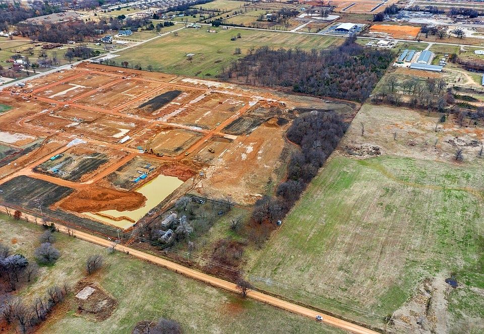 2nd image of Keller Rd