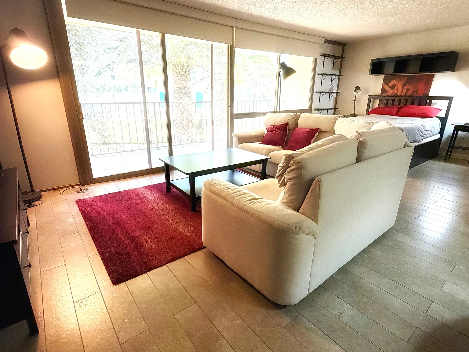 Studio, 648 sqft, $1,200 — Photo 4