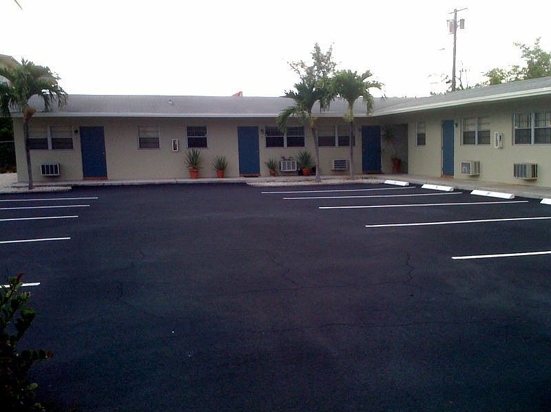 1st image of 1525 S North St APT 1