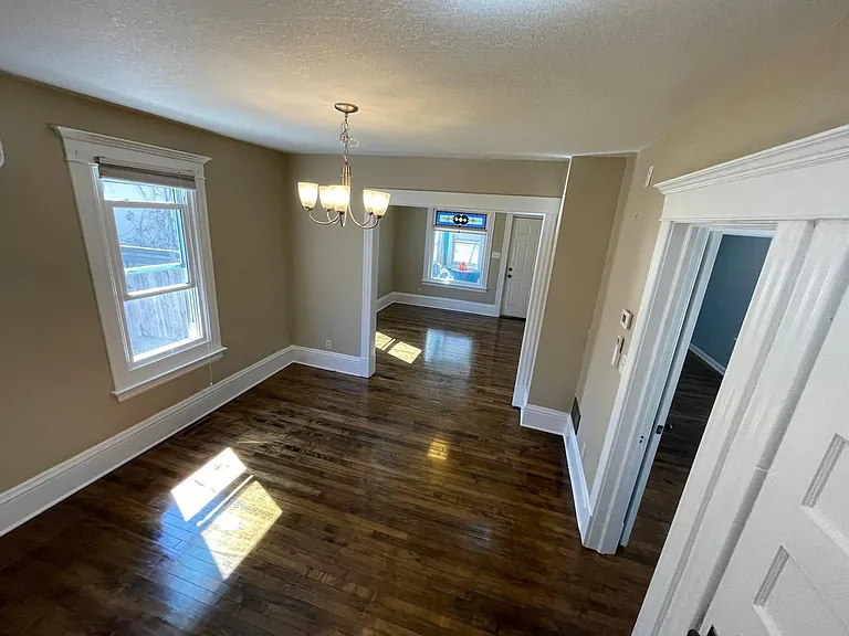 3622 Humboldt Ave N — Photo 5