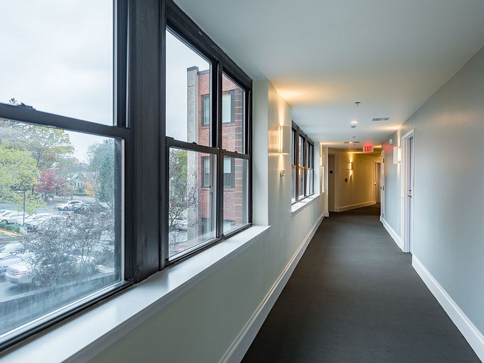 101 Hillside Ave East Side of Providence 101 Hillside Ave Providence