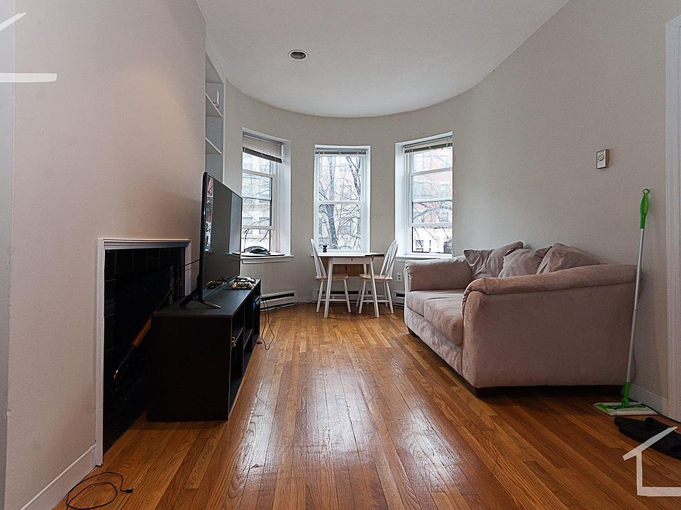 2nd image of 57A Westland Ave #4QR