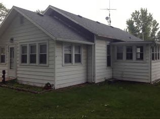 524 W Maple St, Hoopeston, IL 60942