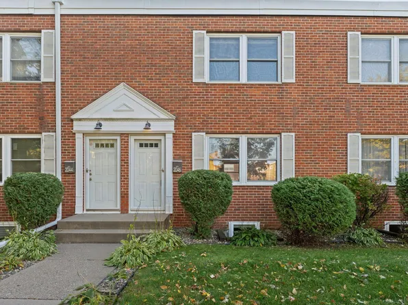 2046 Montreal Ave, Saint Paul, MN 55116
