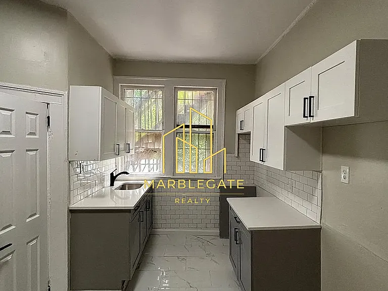 262 Chadwick Ave #11 — Photo 1