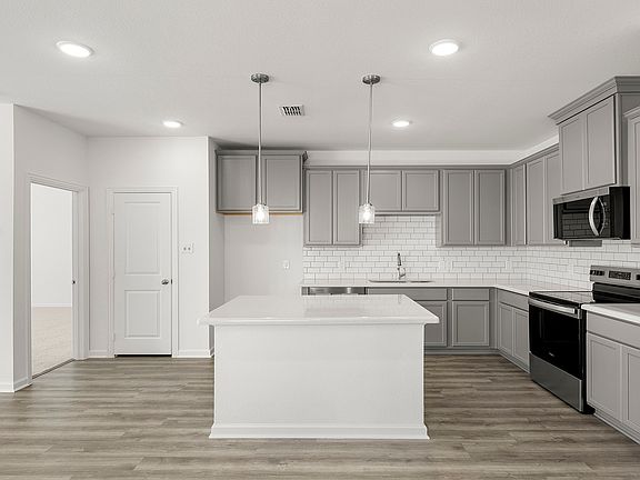 6th image of this home