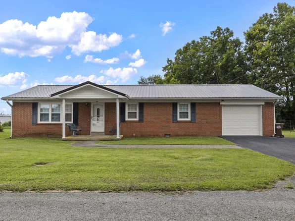 79 Pine St, Crab Orchard, KY 40419
