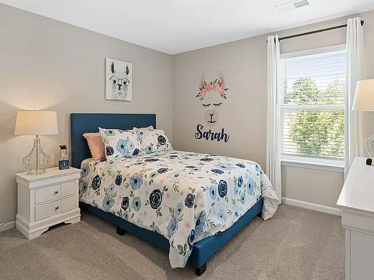 614 Evaleigh St — Photo 16