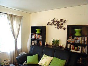 Living Room 2 :: 5727 Claremont Avenue