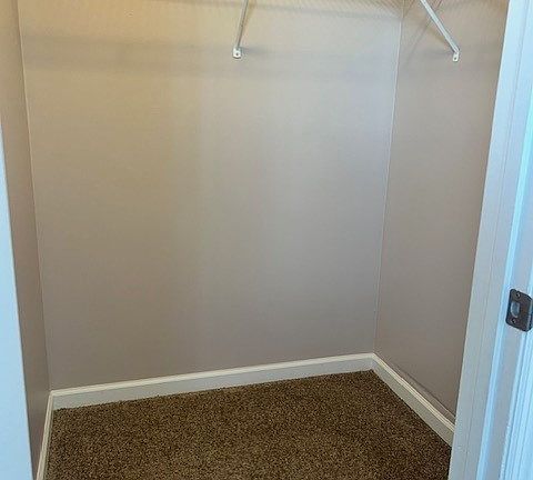 5th image of 2743 S Rutherford Blvd #51614f0b0