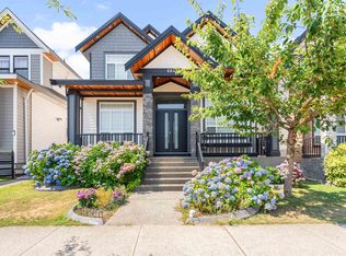 6647 121a St, Surrey, BC V3W 0H8