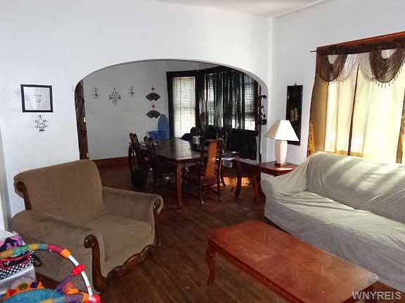 5th image of 1044 Hertel Ave
