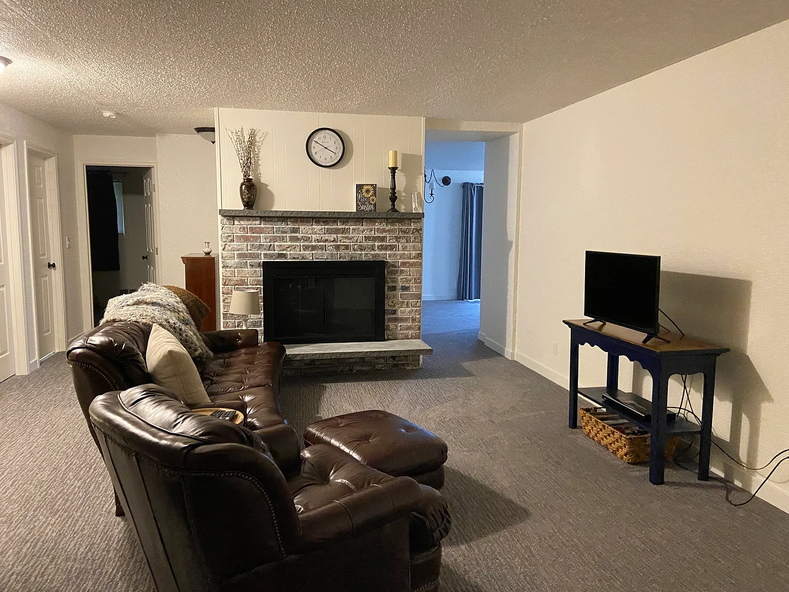 285 Mast Ave NW — Photo 4