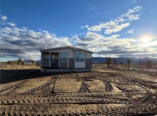 1329 Sacramento Rd, Pinon Hills, CA 92372