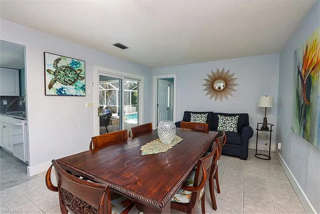 Bonita Springs — Photo 4