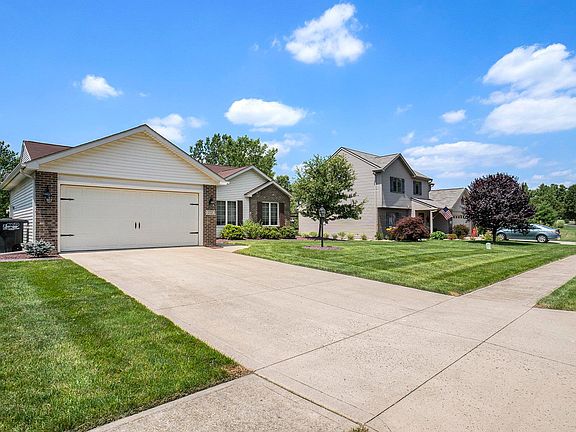 2nd image of 212 Ballenshire Ln