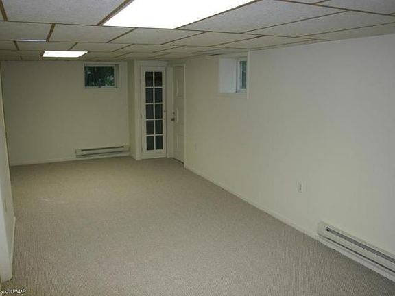 LL FAMILY ROOM