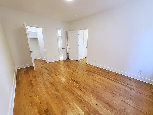 Rented by Rachel Realty | media 25