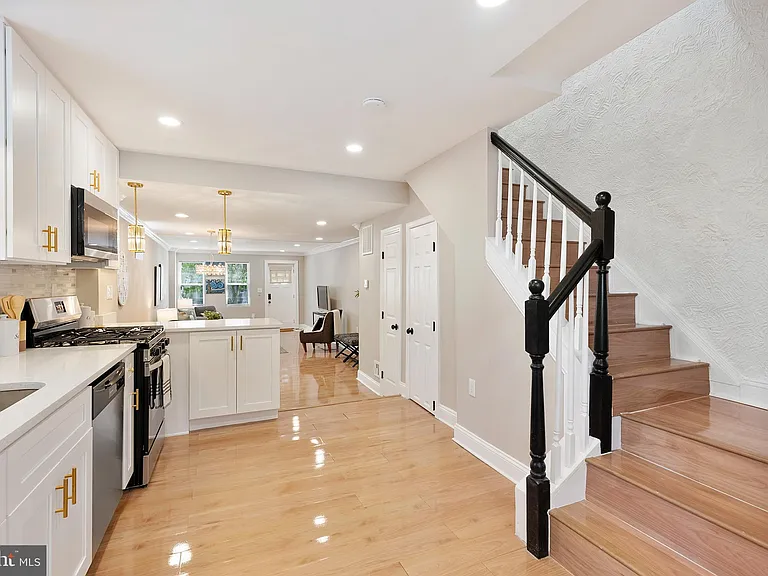 1102B Carroll St #B — Photo 12