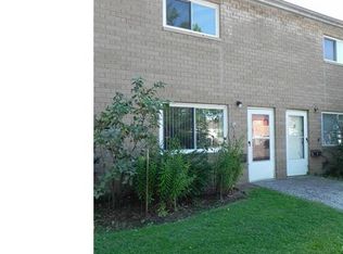 797 Babbitt Rd APT 14, Euclid, OH 44123