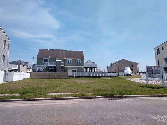 2nd image of 211 Neptune Ave