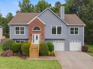 5022 Ceylon Dr, Austell, GA 30106