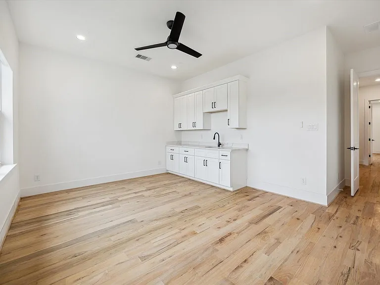 1419 Candlelight Ln — Photo 22