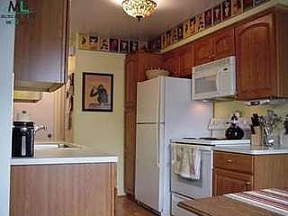 3rd image of 24362 Meadow Bridge Dr