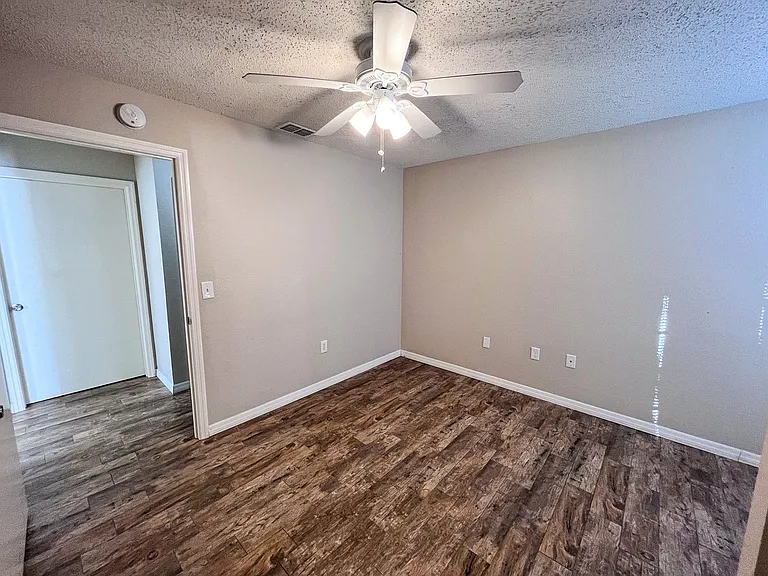 3705 SW 27th St #1118 — Photo 19