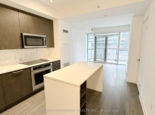 38 Iannuzzi St #908, Toronto, ON M5V0A2