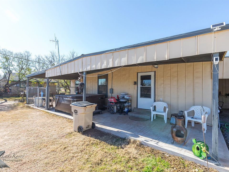 1st image of 576 McCartney Ln