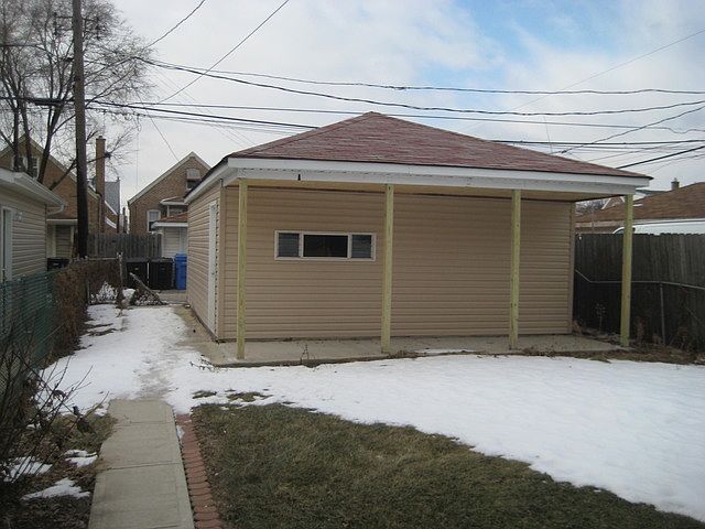 1st image of 5918 S Komensky Ave