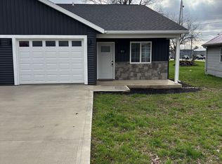 922 N 11th St #922, Decatur, IN 46733