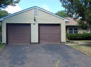 41 Scenic Dr, Freehold, NJ 07728