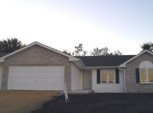 5098 Grand Cape Rd, Rockford, IL 61109