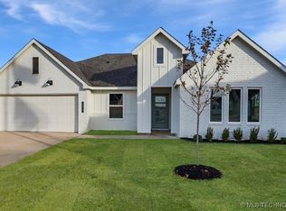 15927 E 75th Pl N, Owasso, OK 74055