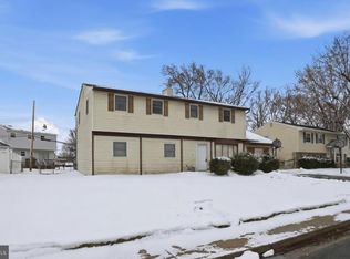 716 Chatham Rd, Fairless Hills, PA 19030