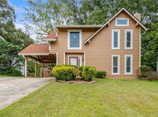 6400 Oak Chase Ln, Riverdale, GA 30296