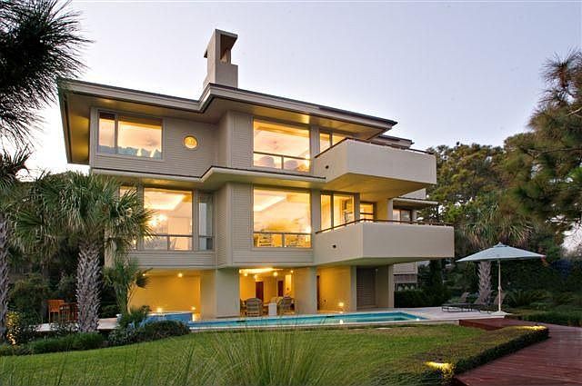 Oceanfront Rear Elevation