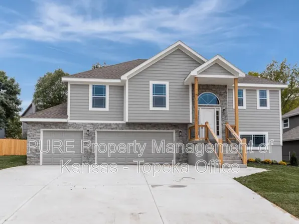 4766 Lakecrest Dr, Shawnee, KS 66218