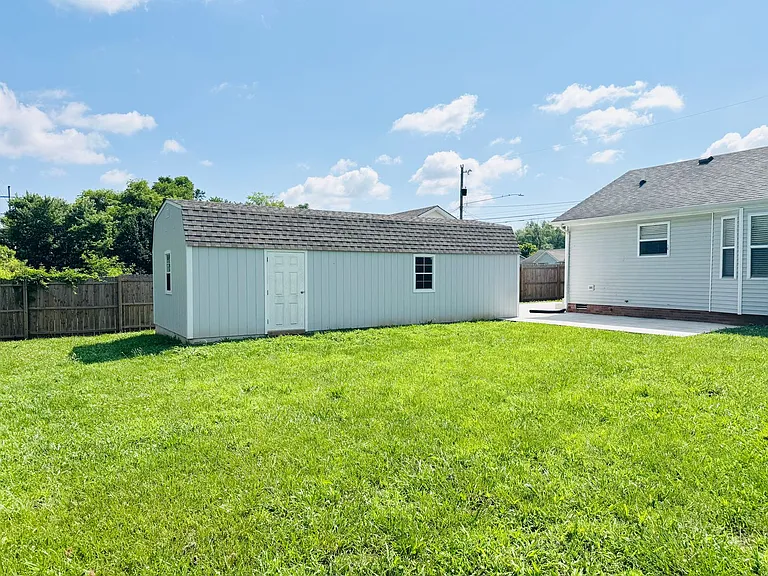 444 Sideline Dr — Photo 25