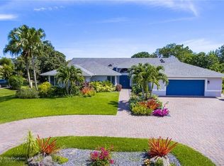 11690 SW 25th St, Davie, FL 33325