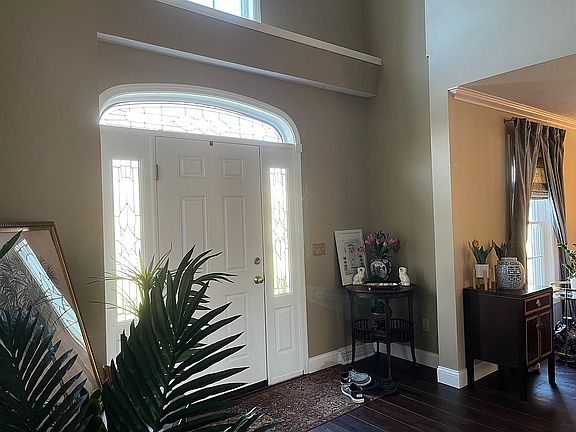 5th image of 4035 Huntington Dr