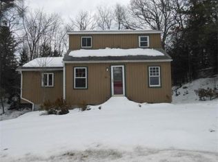 94 Summer Dr, Southwick, MA 01077