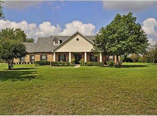 1014 S Old Stagecoach Rd, Kyle, TX 78640