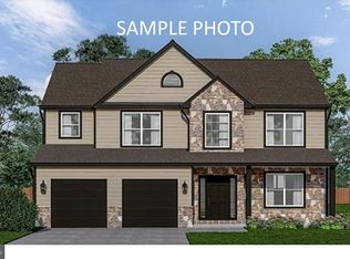 1023 River Crest Dr #32, Reading, PA 19605