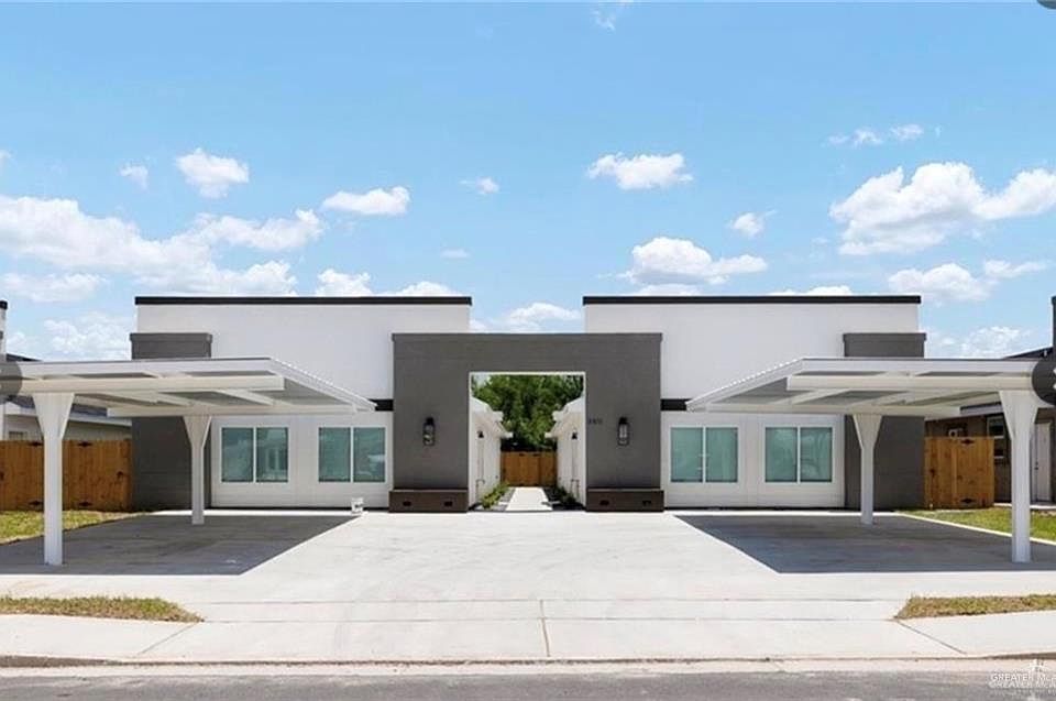 1st image of 3520 S Dominique Dr