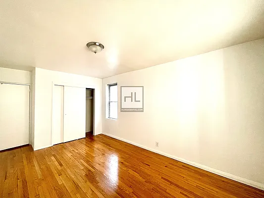 Rented by Highline Residential | media 11