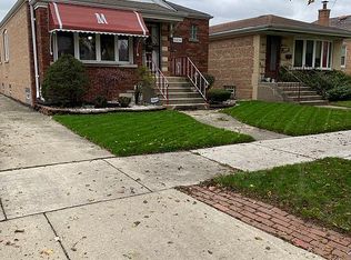 11236 S Albany Ave, Chicago, IL 60655