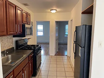 Rented by Winzone Realty Inc